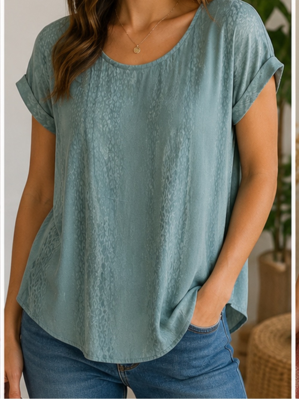 🎀 She + Sky Teal Short Sleeve Textured Top